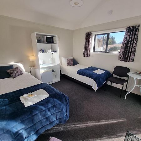 Cheviot Motels, Cabins And Camp Екстер'єр фото