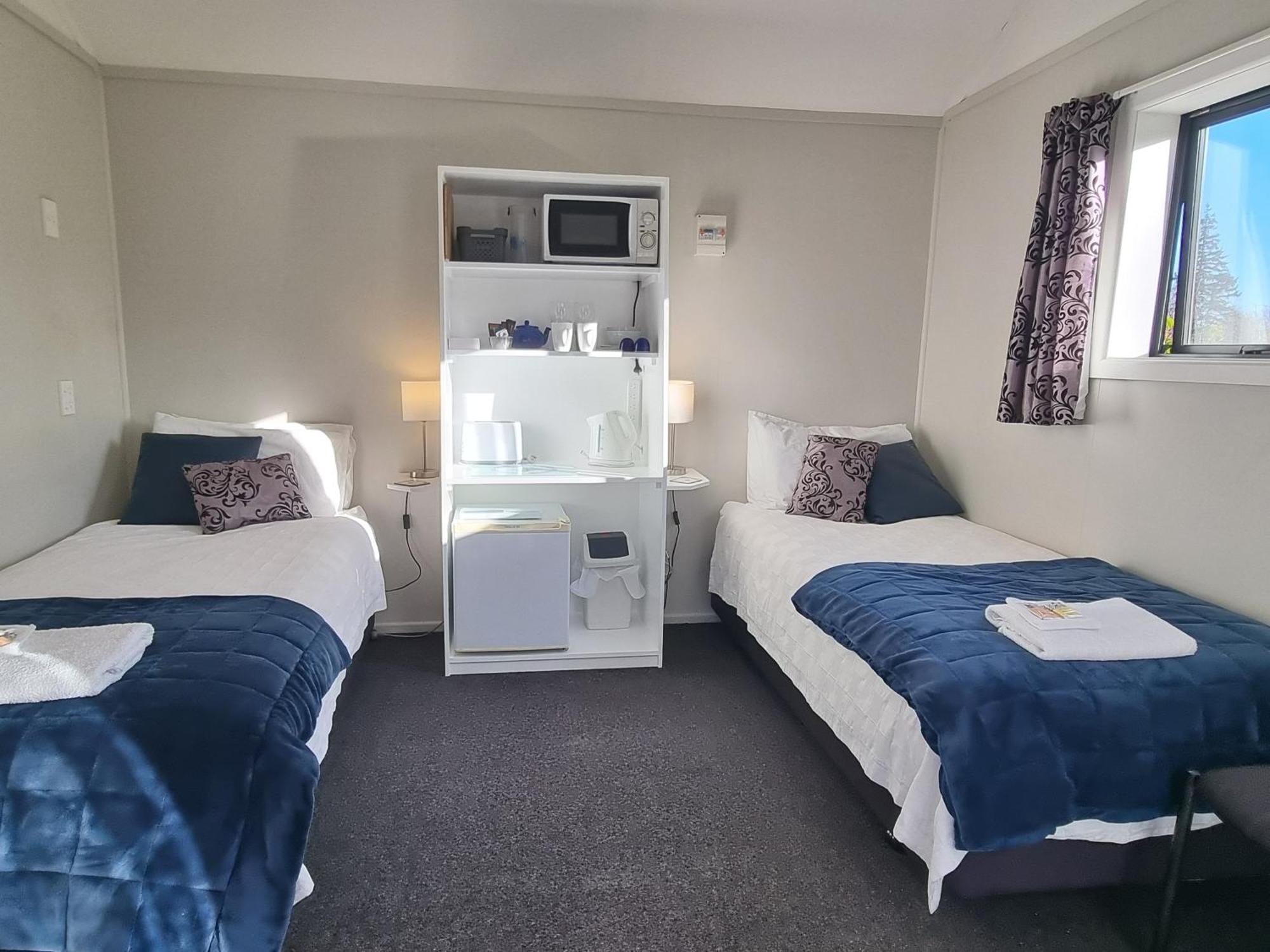 Cheviot Motels, Cabins And Camp Екстер'єр фото